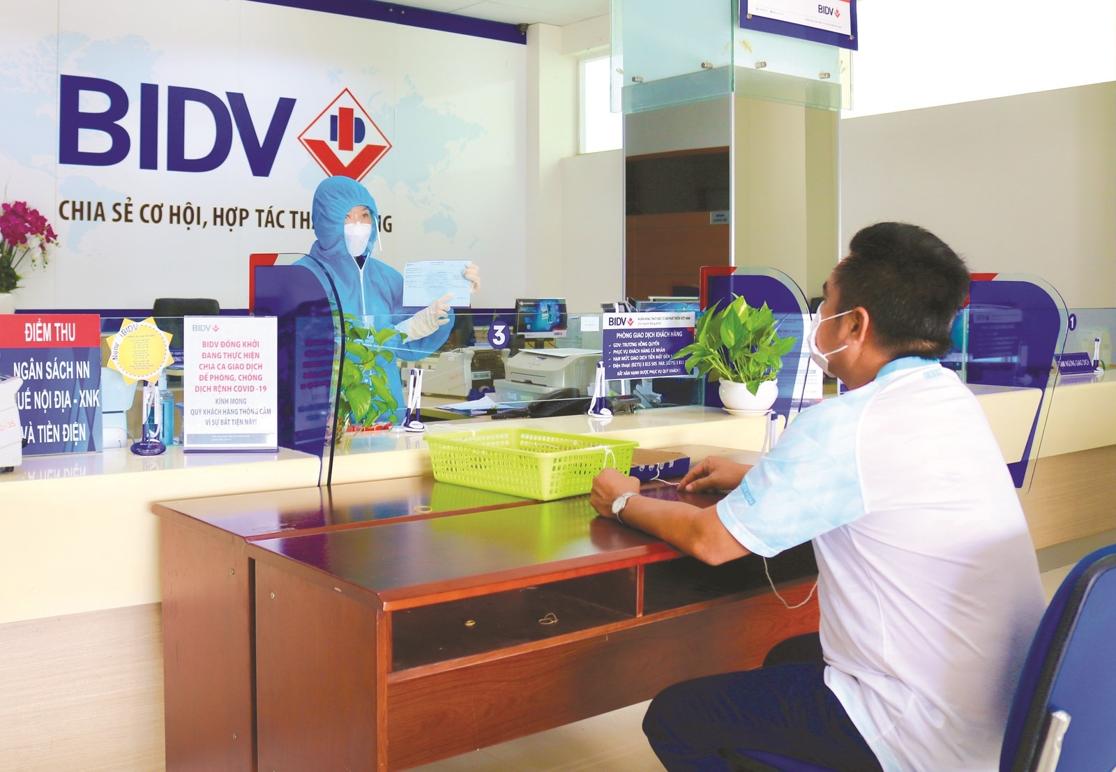 BIDV hỗ trợ khách hàng cá nhân mua nhà xe mùa dịch 2 Ảnh: BIDV hỗ trợ khách hàng cá nhân mua nhà xe mùa dịch