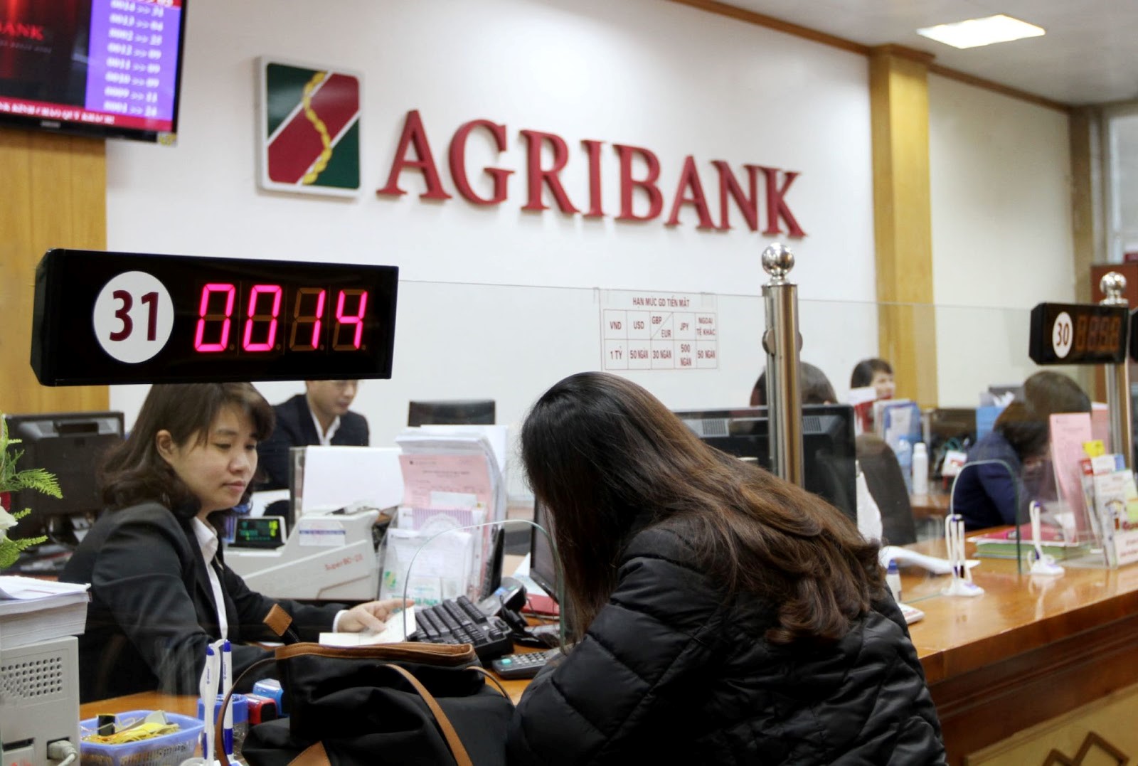 Vay tiền bằng sổ đỏ Agribank lãi suất bao nhiêu? 2 Vay tiền bằng sổ đỏ Agribank lãi suất bao nhiêu?