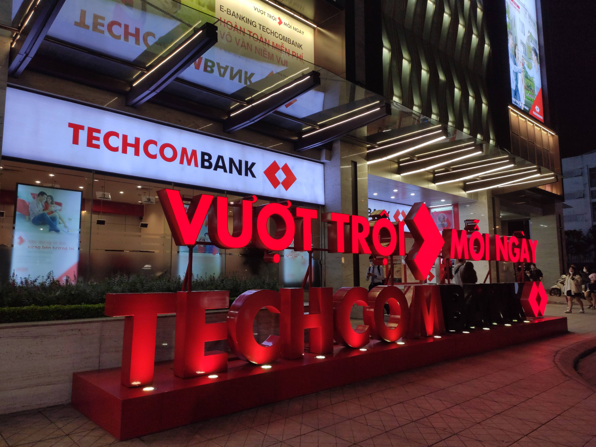 Hướng dẫn cách vay mua đất Techcombank chi tiết 2024 2 Hướng dẫn cách vay mua đất Techcombank chi tiết 2024