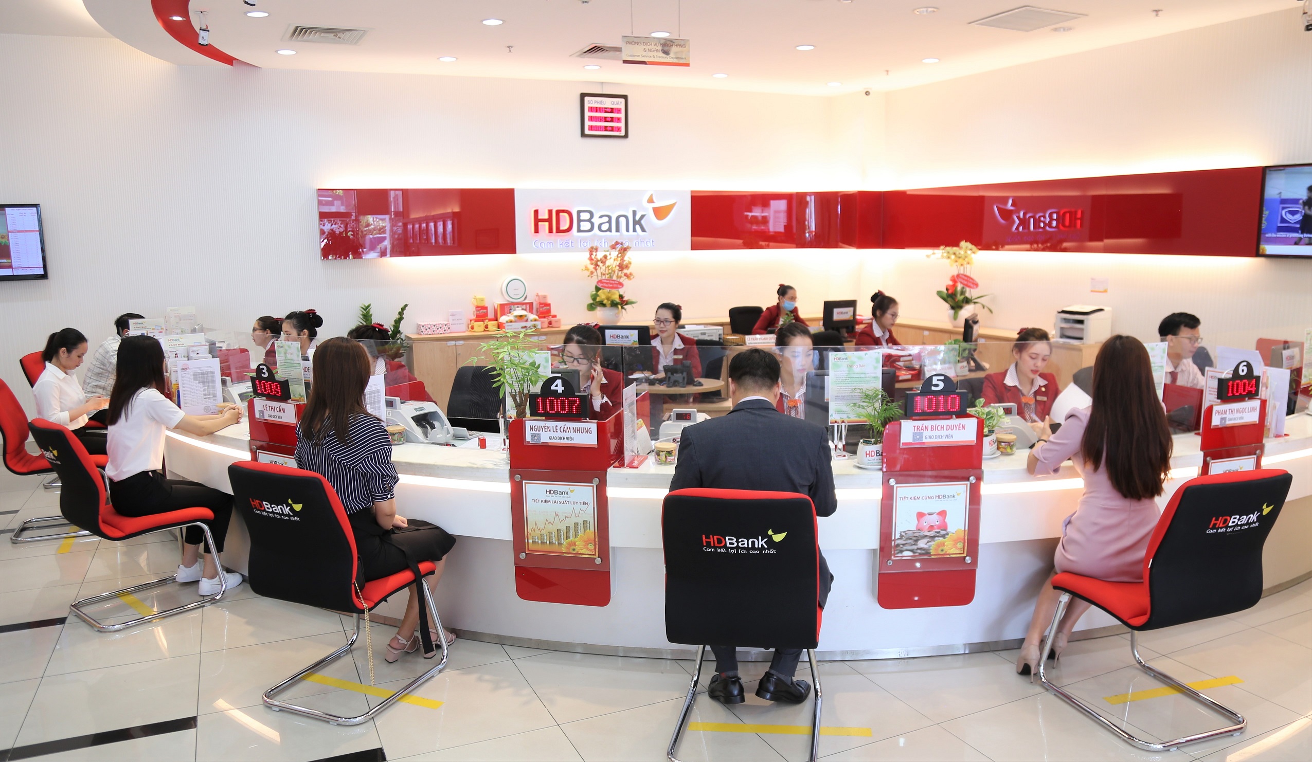Cập nhật lãi suất vay thế chấp sổ đỏ ngân hàng HDBank mới nhất 2024 2 Cập nhật lãi suất vay thế chấp sổ đỏ ngân hàng HDBank mới nhất 2024
